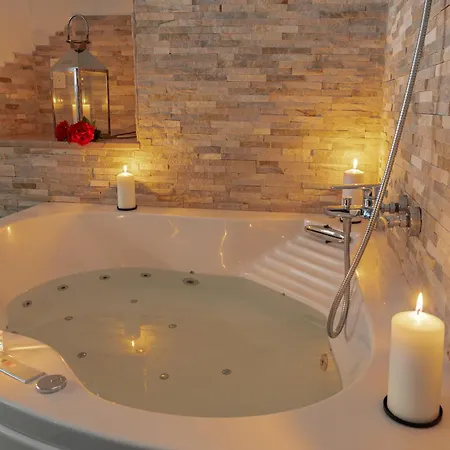 Suite Avec Jacuzzi Proche Paris & Disneyland Pontault-Combault Buitenkant foto