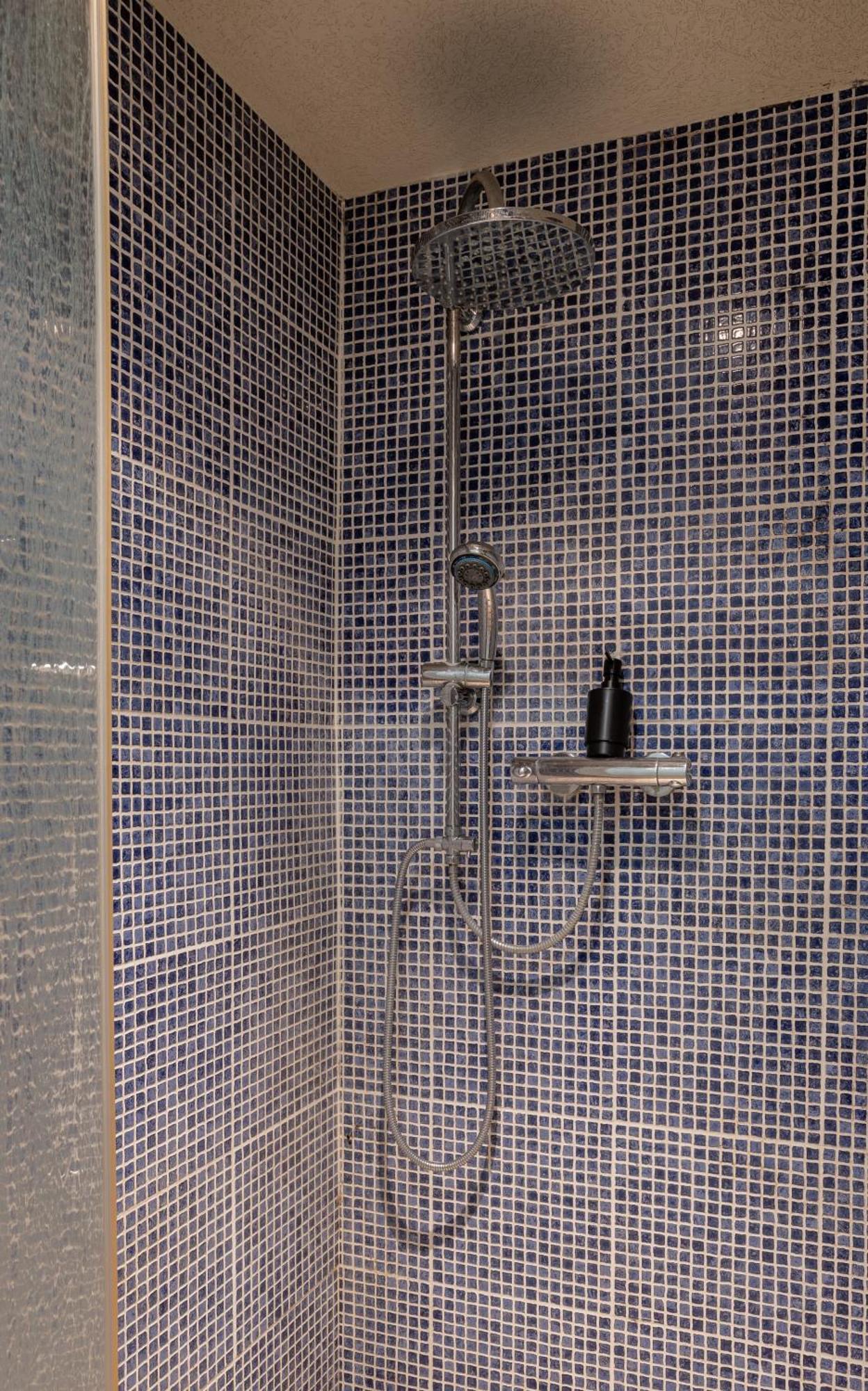 Appartement Avec Jacuzzi Proche Paris & Disneyland *